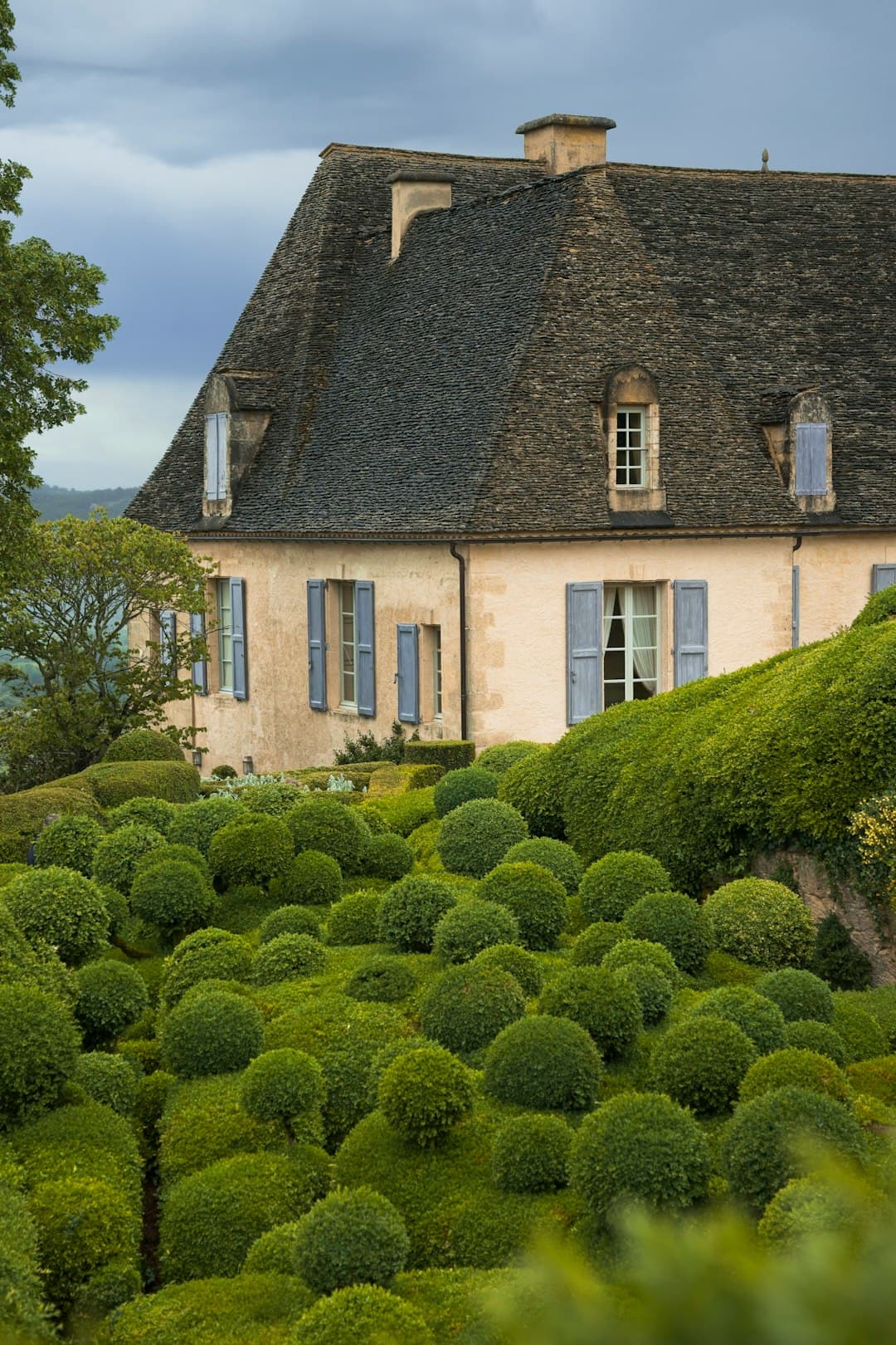 Beautiful home with manicured garden